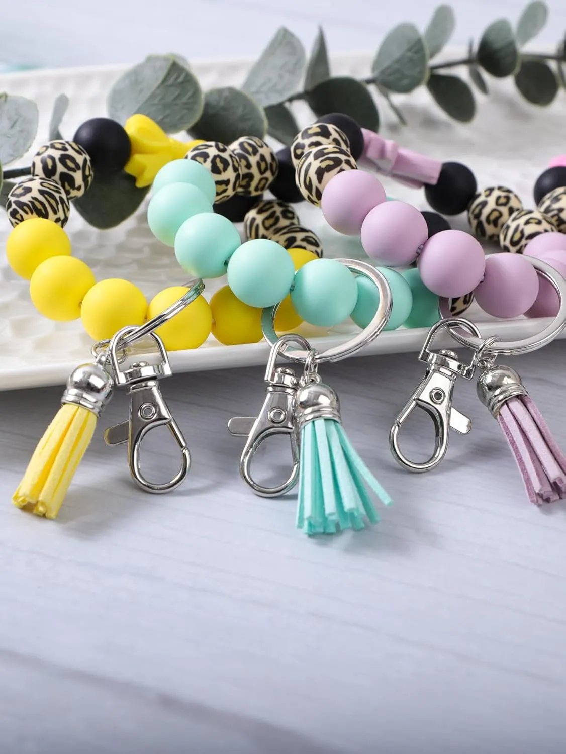 Beaded Wrist Keychain Bracelet for Women Leopard Silicone Beads Wristlet Car Key Holder Key Ring Bowknot Wristlet