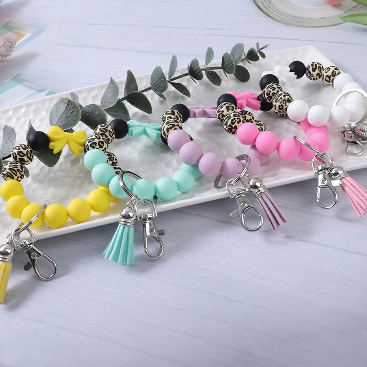 Beaded Wrist Keychain Bracelet for Women Leopard Silicone Beads Wristlet Car Key Holder Key Ring Bowknot Wristlet