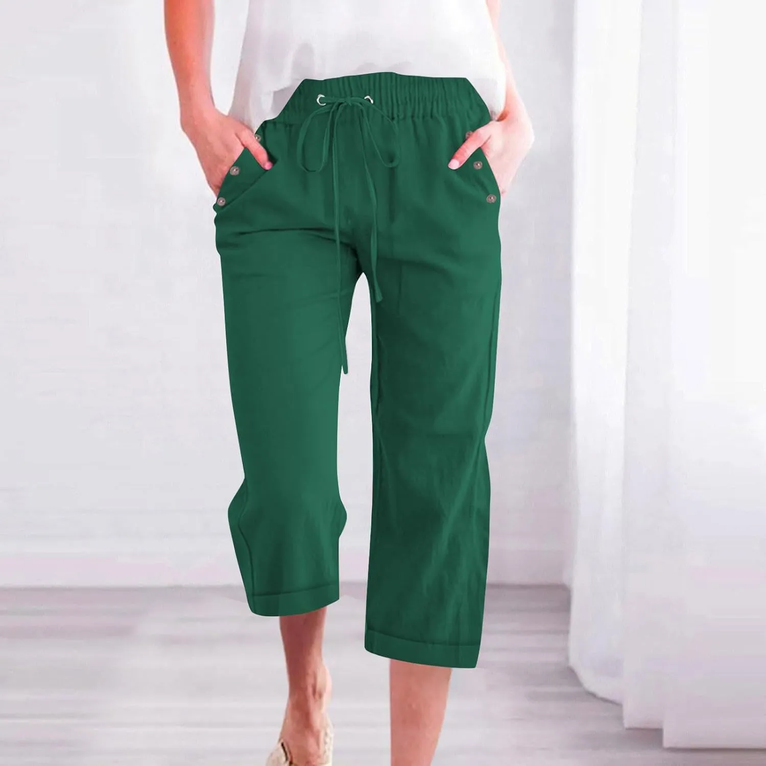 Plus Size Capris for Women Cotton Linen Capri Pants Elastic Waist 3/4 Long Shorts Casual Summer Pants with Pockets