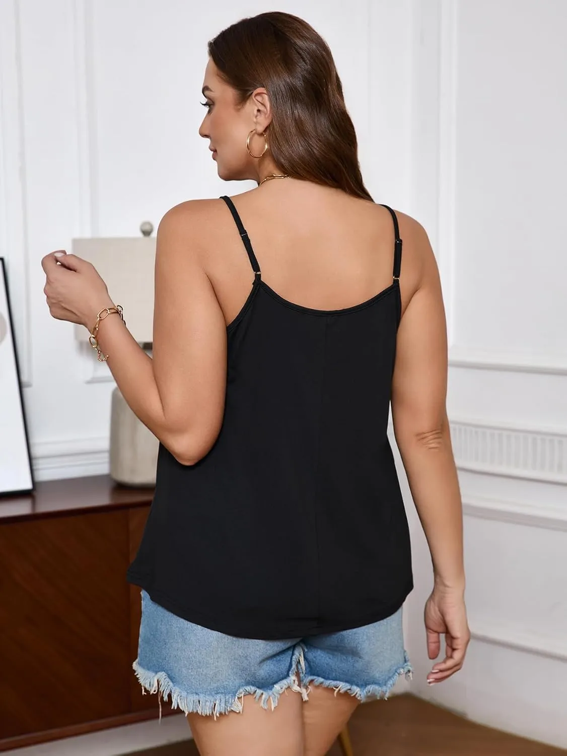 SOLY HUX Women's Plus Size Tops Sexy Lace Going Out Cami Tops Cut Out Spaghetti Strap Summer Camisole